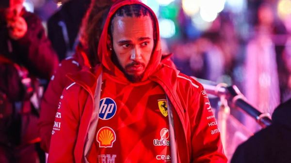 &laquo;Нет, атакуй!&raquo; Реальная причина провала Хэмилтона в квалификации в Лас-Вегасе