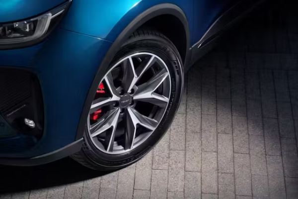 TENET T7 &mdash; изменение списка комплектаций для нашего рынка