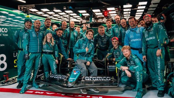 Команда Aston Martin опубликовала заявление… Но не об уходе Энди Коуэлла