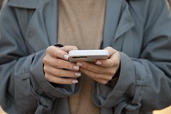 Россиянам назвали способ перевода денег без блокировки счета