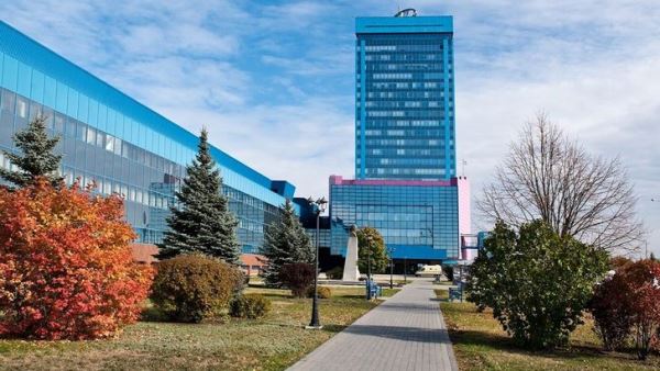 Максим Соколов: АвтоВАЗ отработает в плюс четвертый год подряд. Раскрыты планы на 2026 год