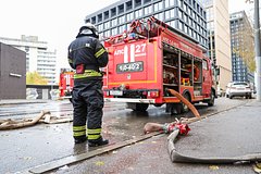 В Новой Москве локализовали пожар на рынке стройматериалов