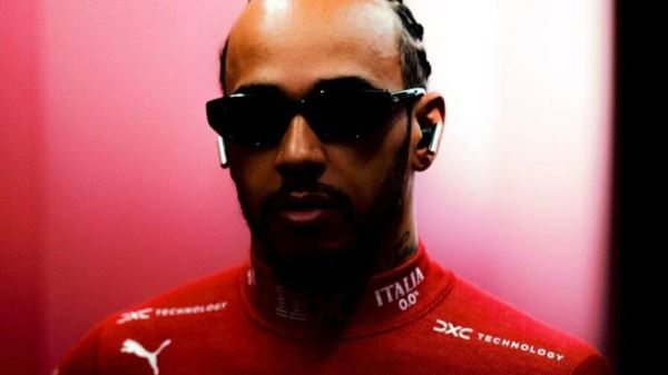 Тото Вольф: Мы с Хэмилтоном до сих пор вспоминаем Абу-Даби 2021