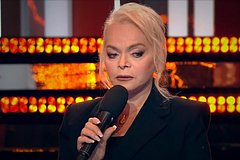 Эксперты по лжи нашли скрытый посыл в обращении Ларисы Долиной в шоу «Пусть говорят»